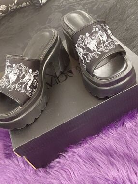 KILLSTAR 11SZ Black Platform Slide Sandal with White Skeleton Print Dance/DEVIL